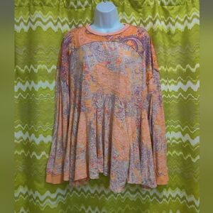 Oversized Long sleeve Babydoll Swing Style Paisley T-shirt